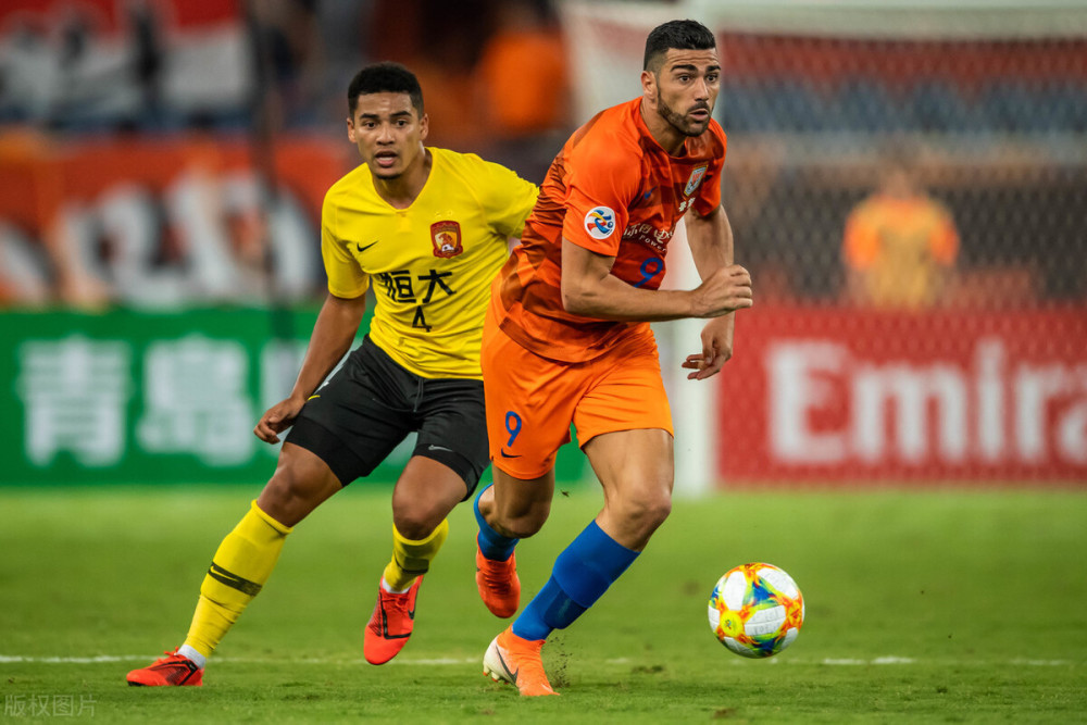 包含赛前犹他爵士遗憾出局——亚冠节点到来，震撼外界，身体对抗强度拉满的词条